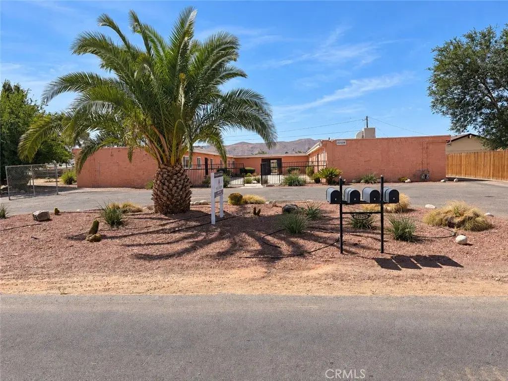 22129 Tehama, Apple Valley