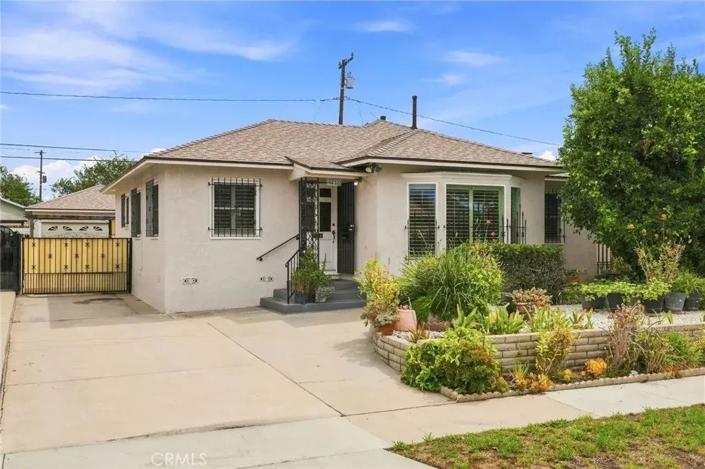 4832 Coldbrook, Lakewood
