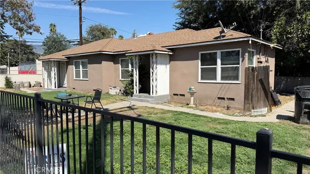 2135 N G, San Bernardino