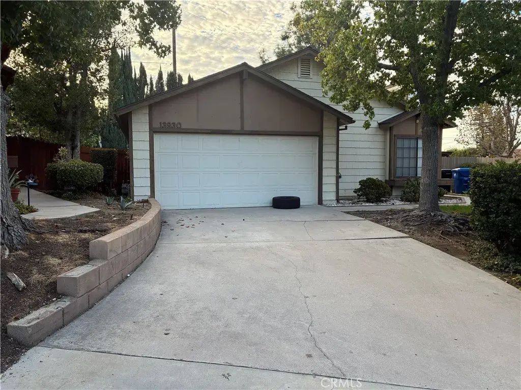 13930 Olive Grove Lane, Sylmar