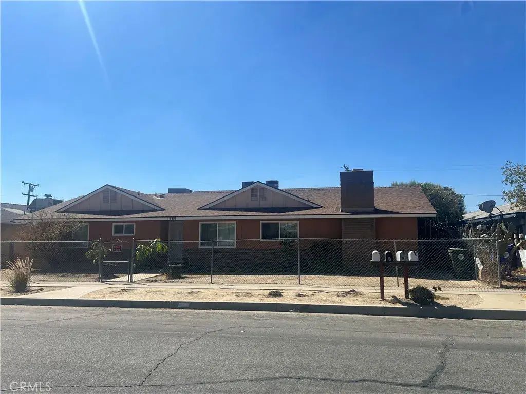 1569 W Ramona, Rialto
