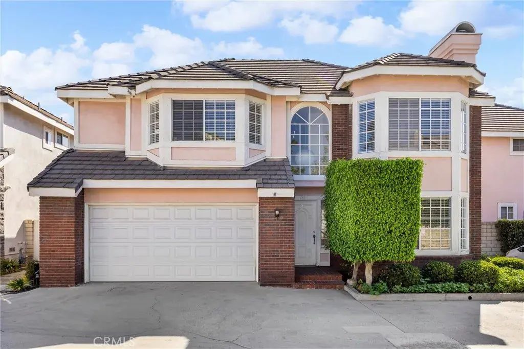748 W Naomi F, Arcadia