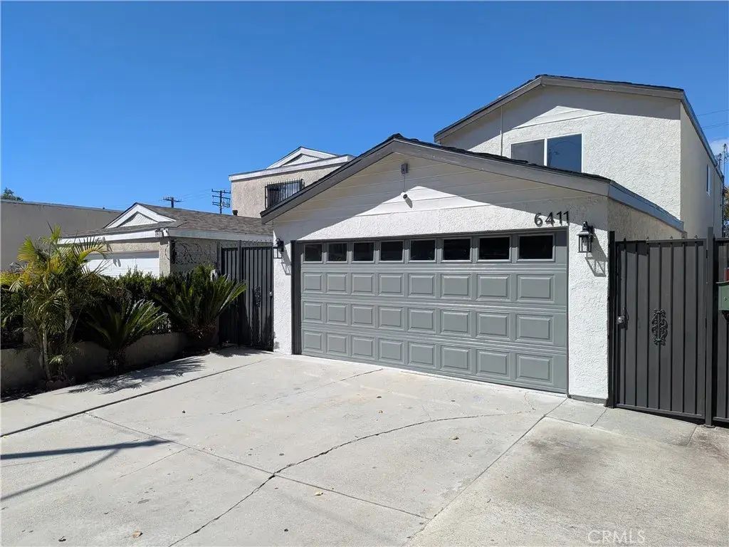 6411 West, Inglewood