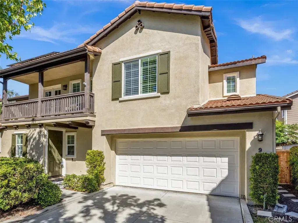 9 Fieldhouse, Ladera Ranch