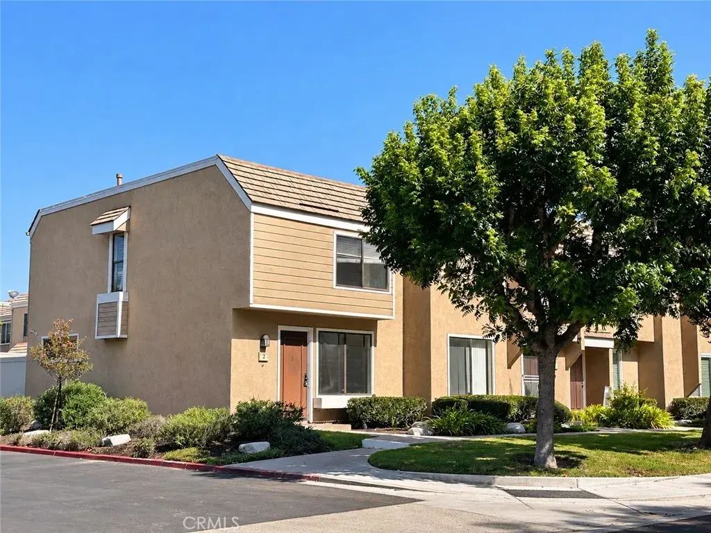 2 Greenleaf, Irvine