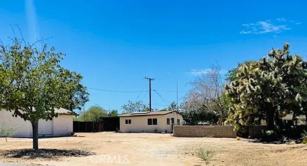 7746 Geronimo, Yucca Valley