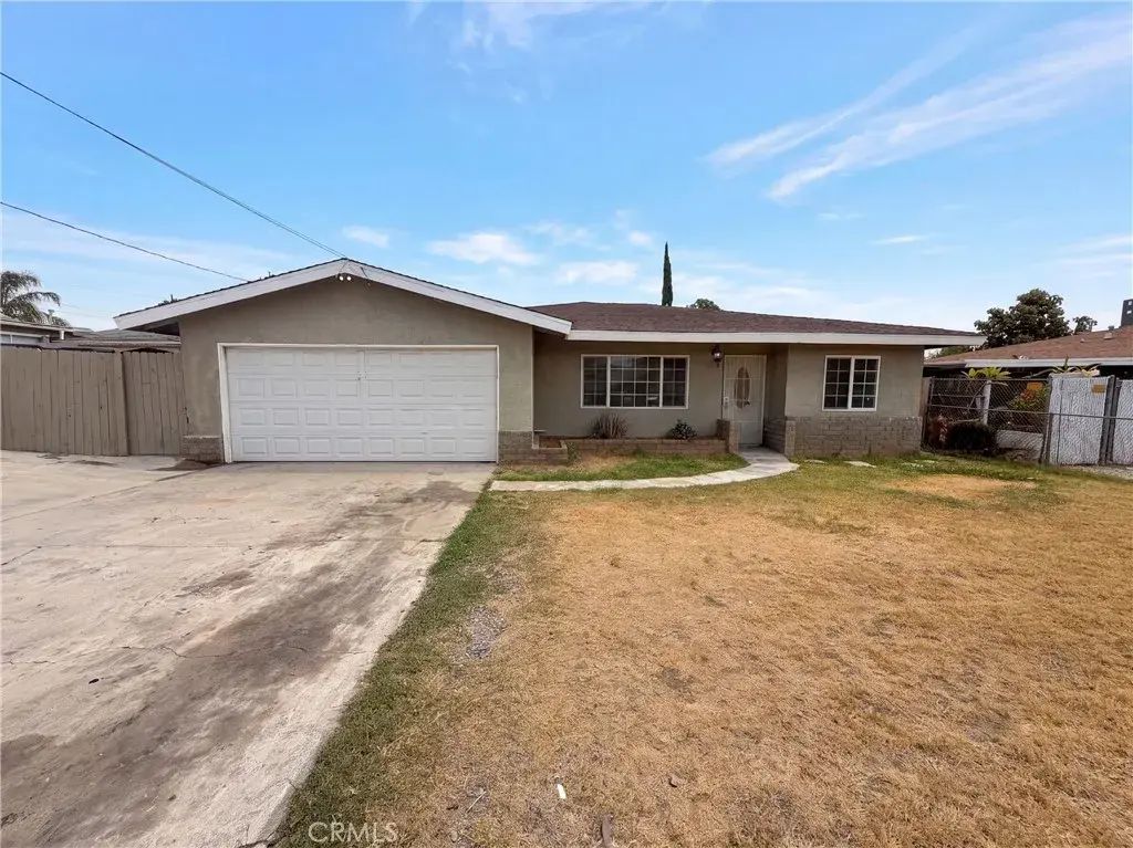 392 Cypress, Colton