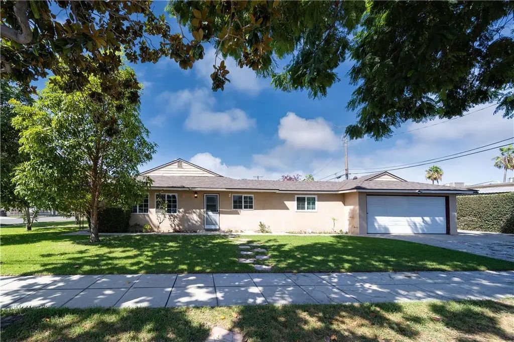 650 S Hazelwood, Anaheim