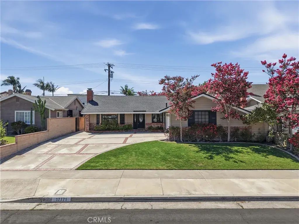 17771 Misty Lane, Huntington Beach