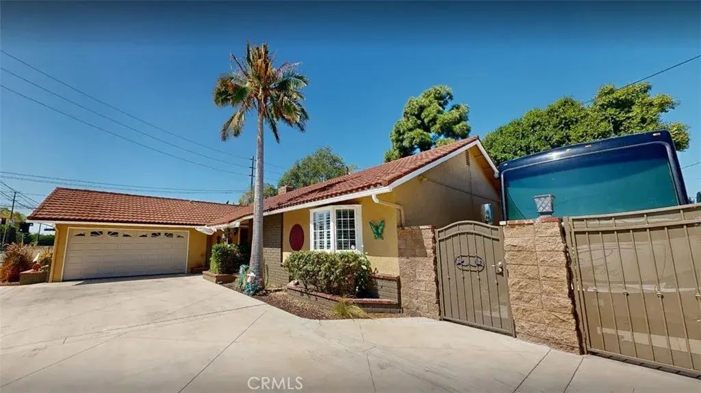 13451 Browning, Tustin