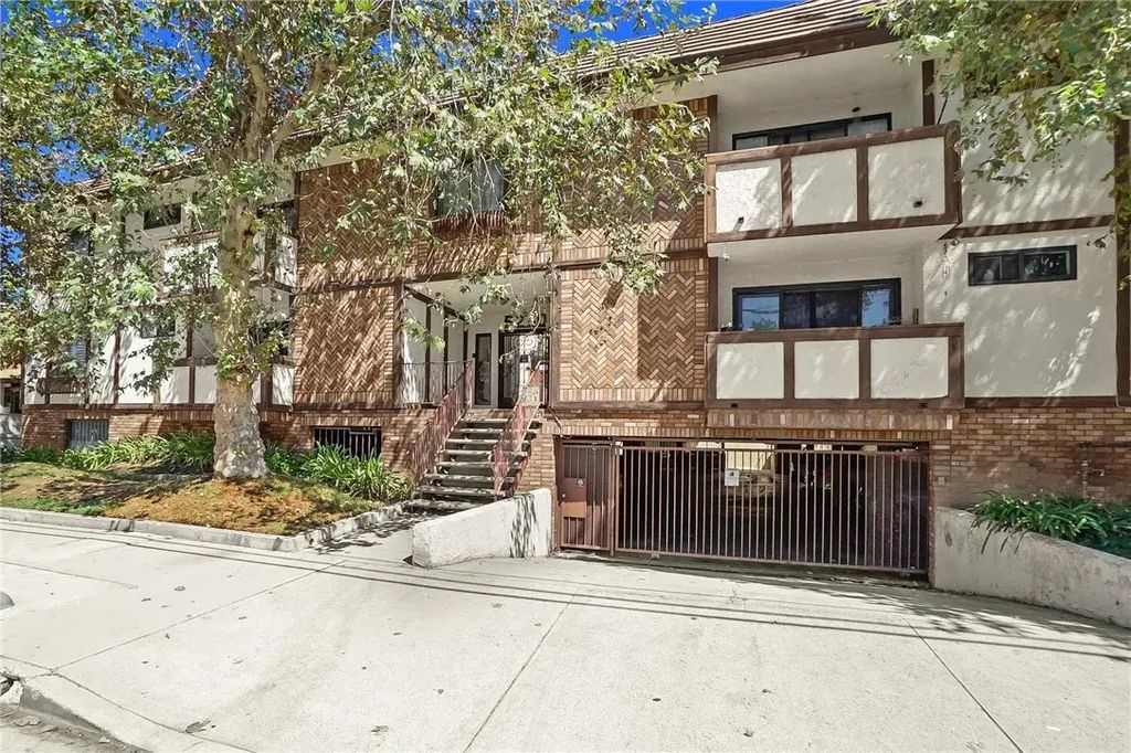 6250 Fulton Avenue 105, Van Nuys