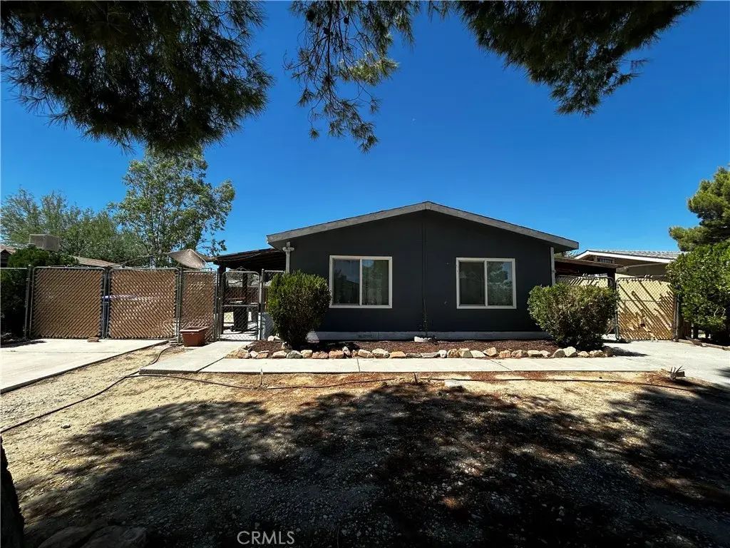 19036 Panther Ave, Adelanto