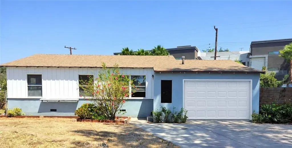 236 Olive, Brea