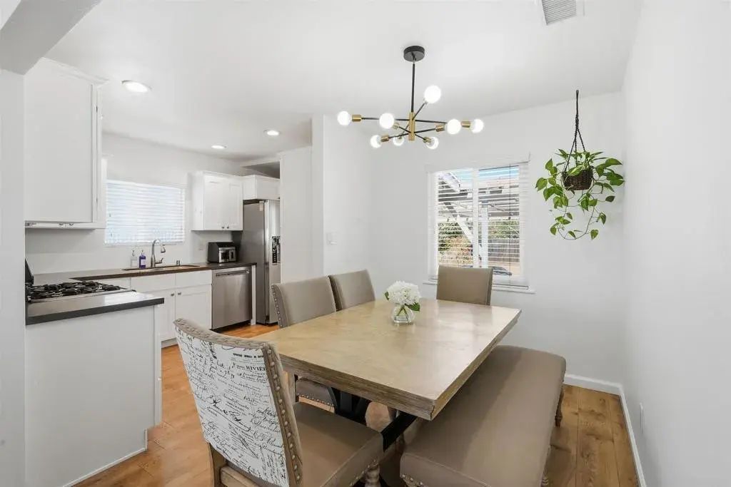 5082 Reynolds Street, San Diego