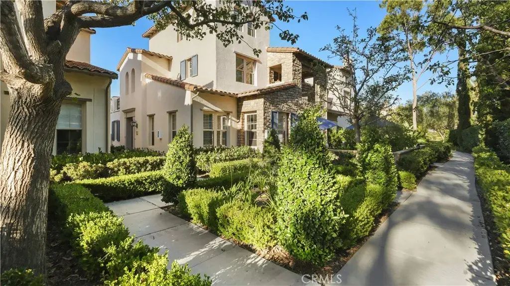 16 Talmont, Newport Coast