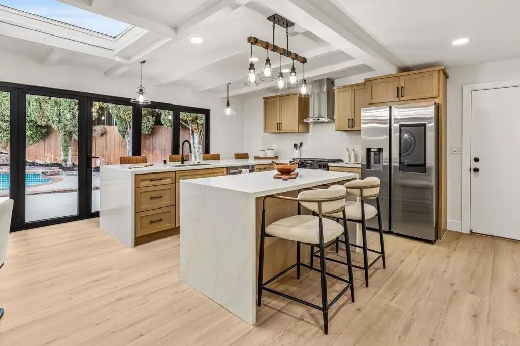 7391 Margerum Avenue, San Diego