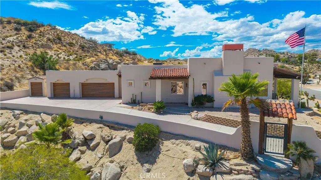 57045 Plaza Del Amigo, Yucca Valley
