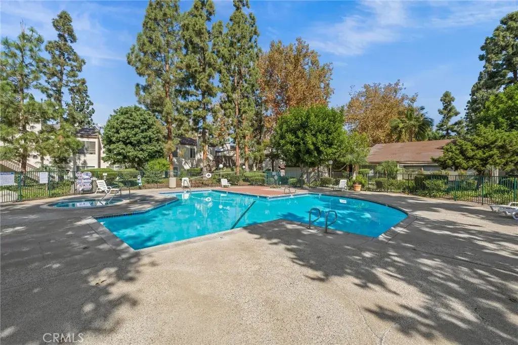 1370 Cabrillo Park Drive H, Santa Ana