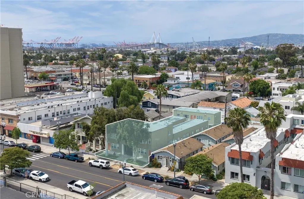 1111 Pine Avenue, Long Beach