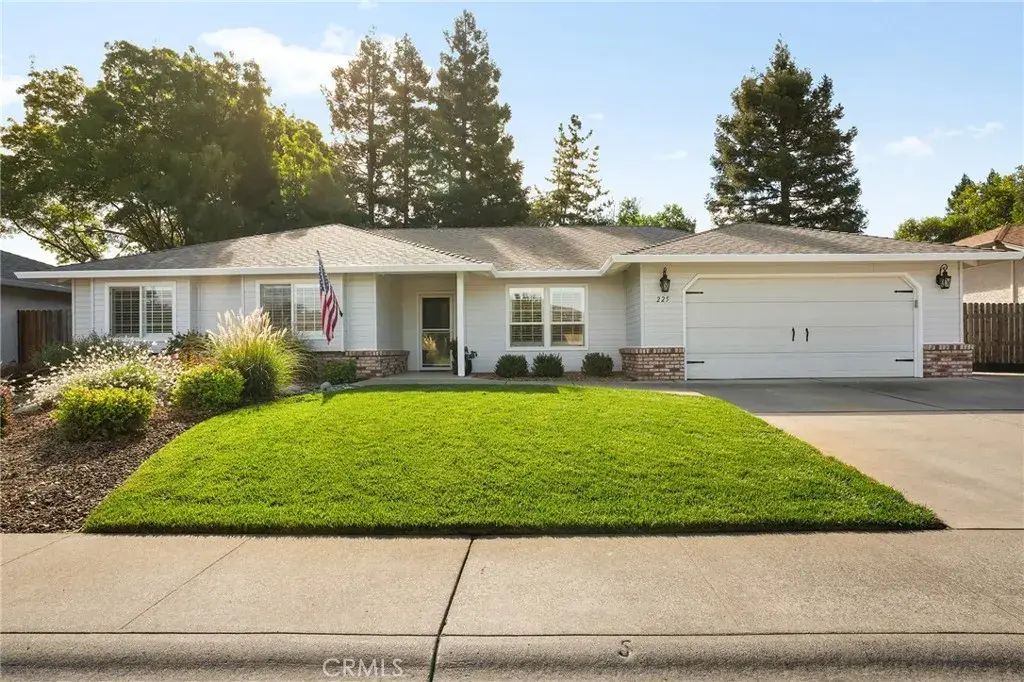 225 Silver Lake Drive, Chico