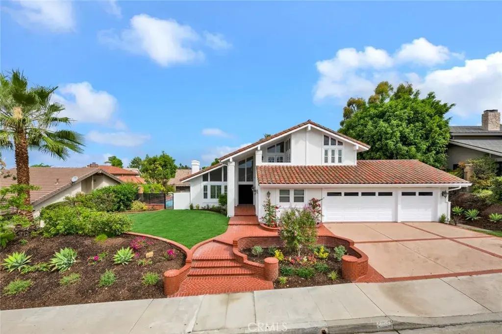 2121 E Vista Mesa Way, Orange