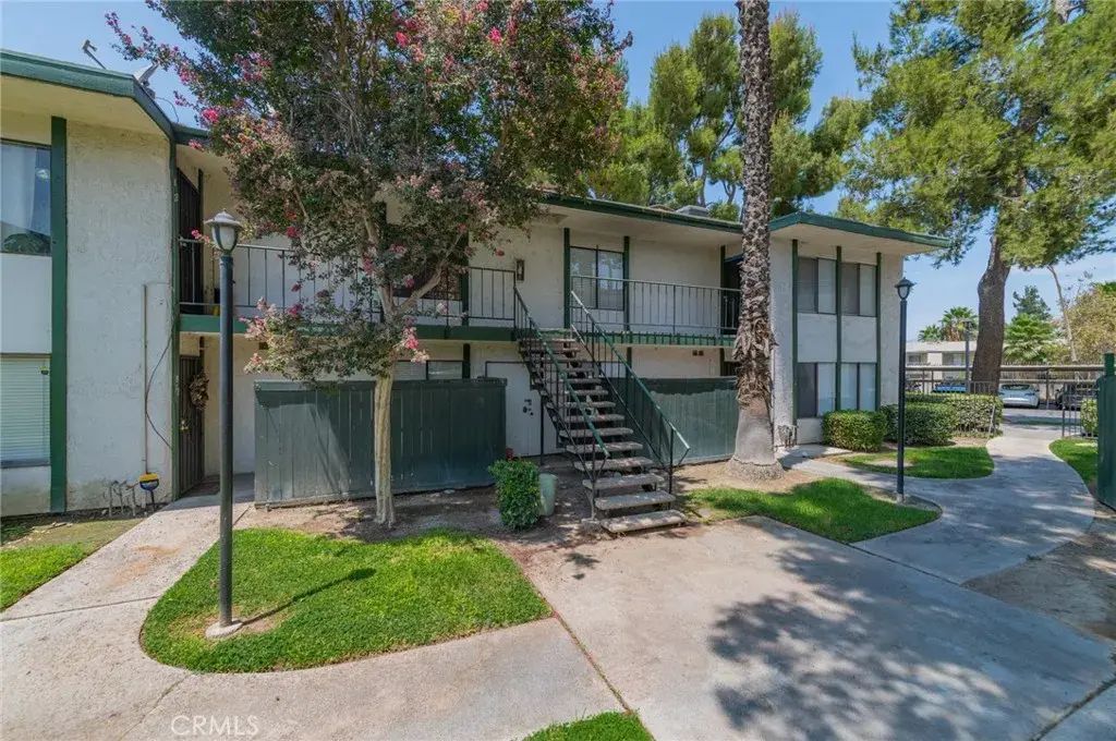 1735 E Washington Street, Colton