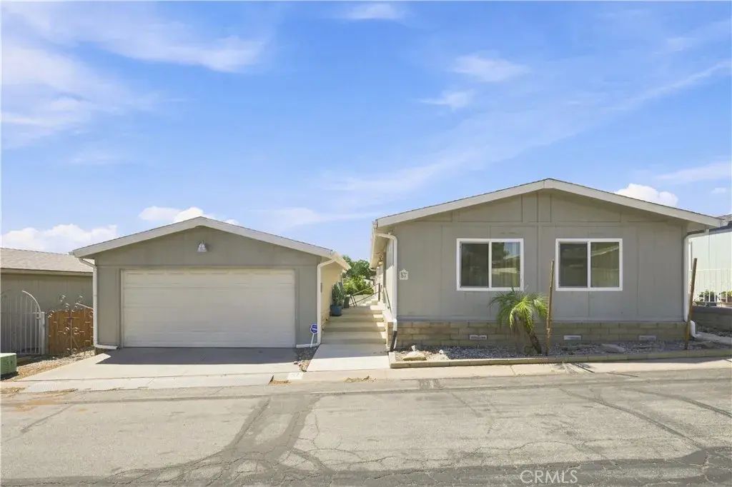 3800 W Wilson West 57, Banning