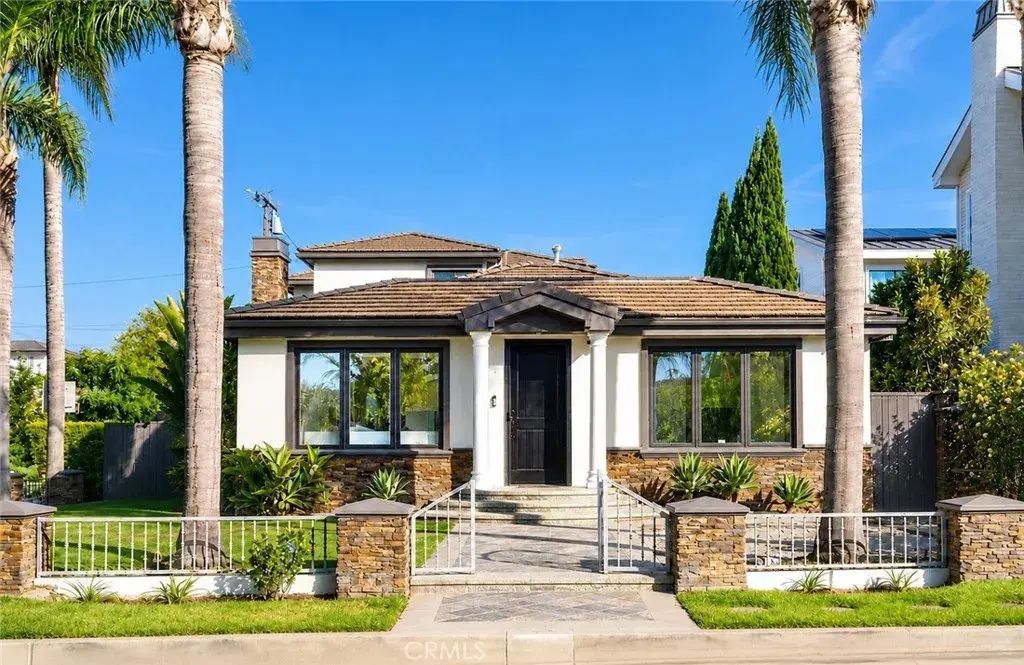 501 Aliso Ave., Newport Beach