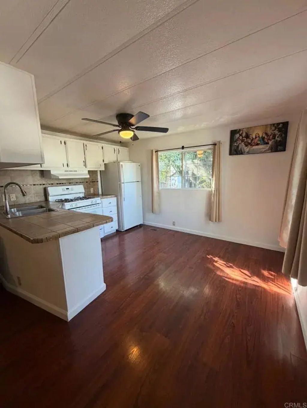 1455 Alturas Rd 89, Fallbrook
