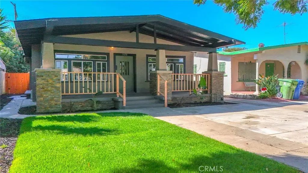 1650 W 38th Place, Los Angeles