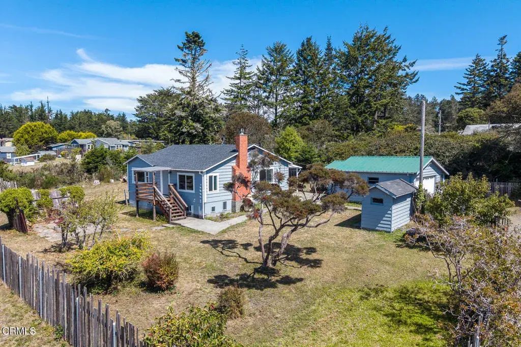 10425 Blair Street, Mendocino