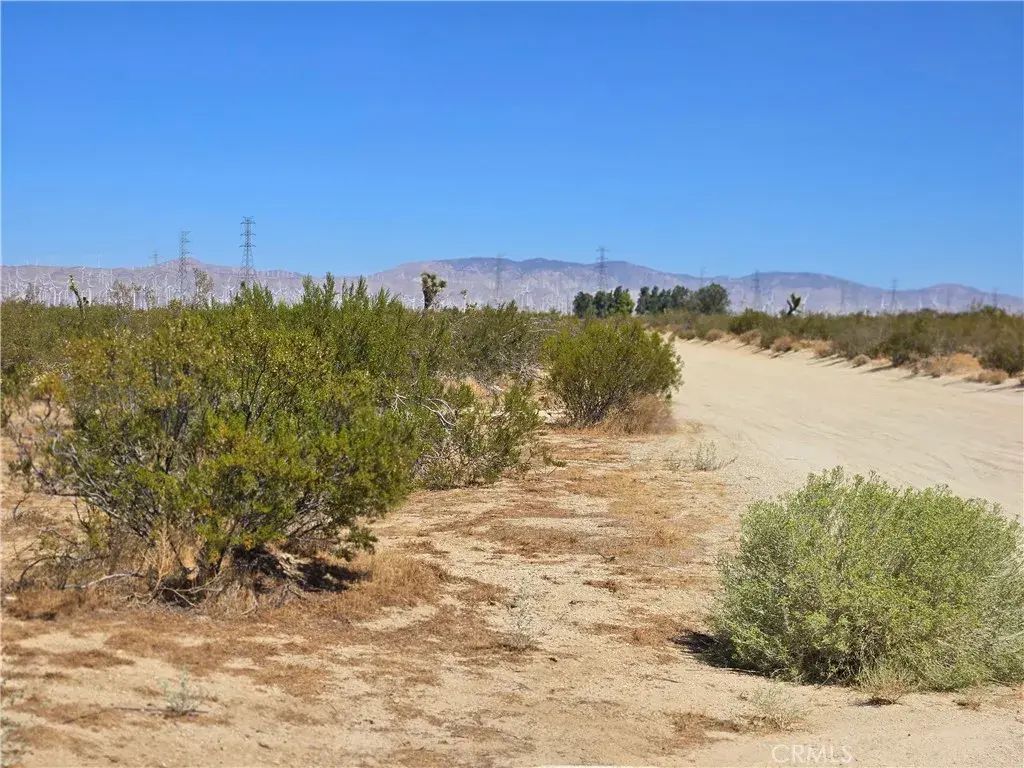 8517 Stagecoach, Mojave
