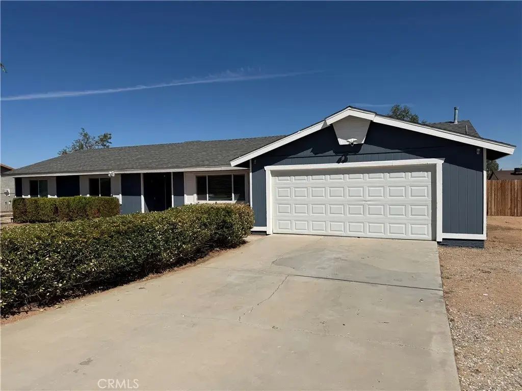 21360 Sandia, Apple Valley