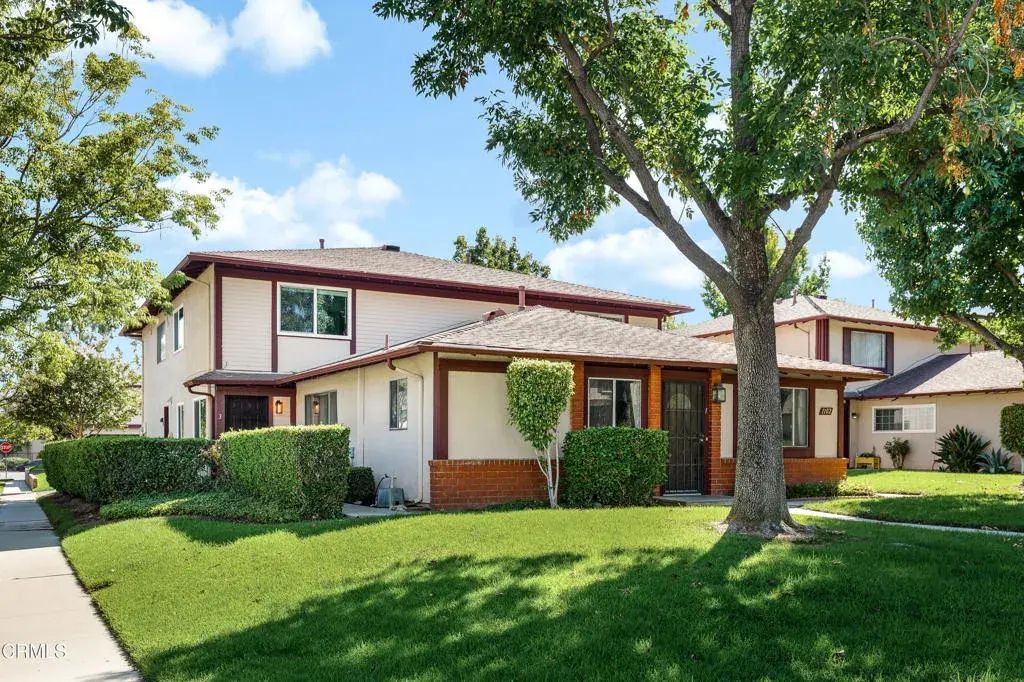1102 W Calle Del Sol 3, Azusa