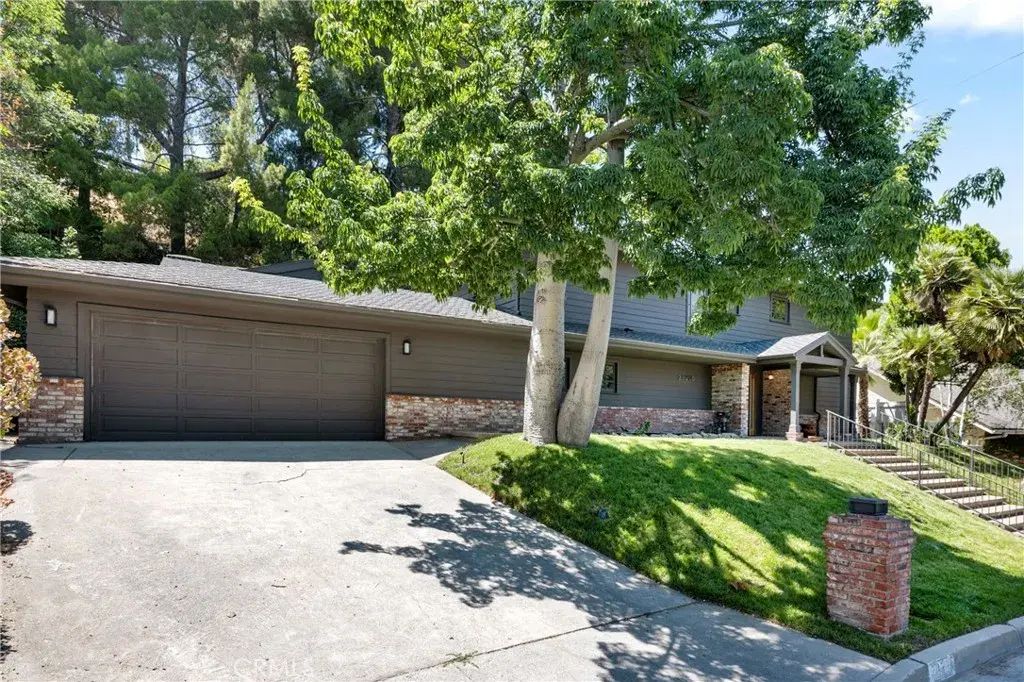 20225 Allentown Drive, Woodland Hills