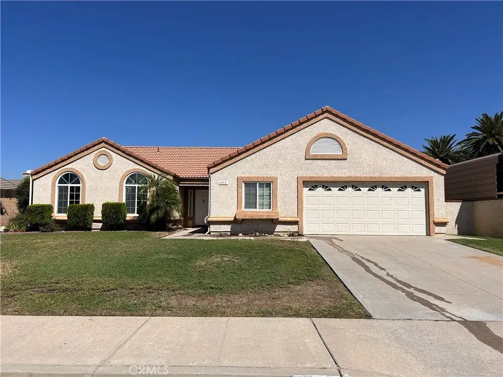 1210 W Cimarron, Rialto