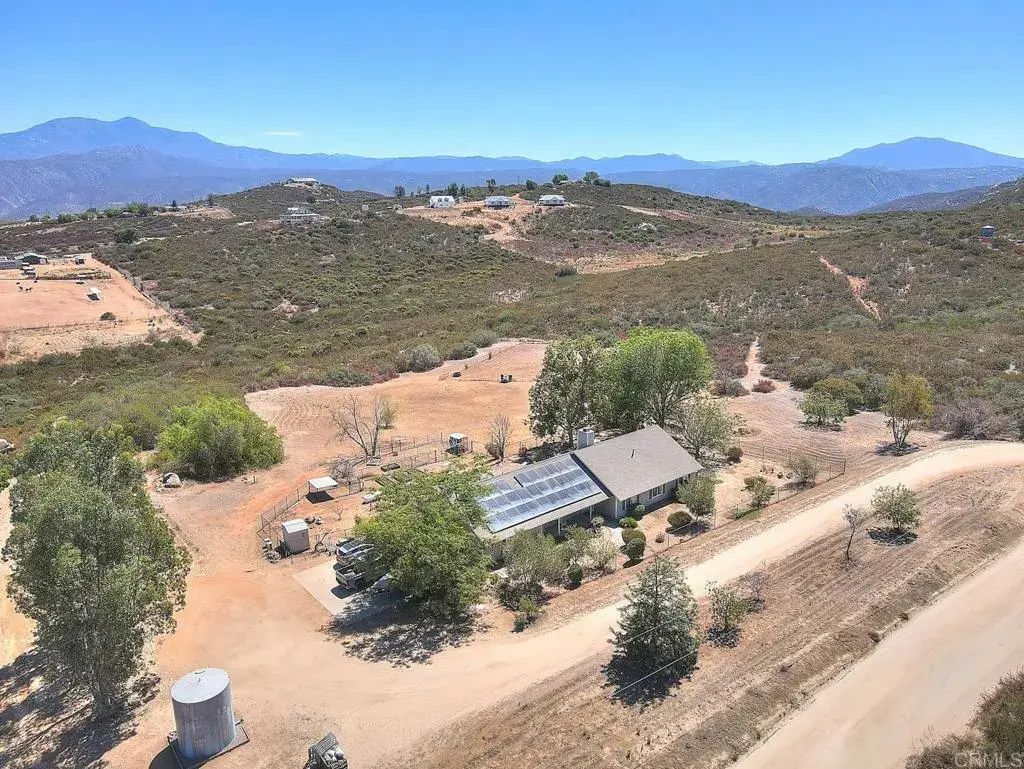 14937 Chemise Creek Road, Ramona