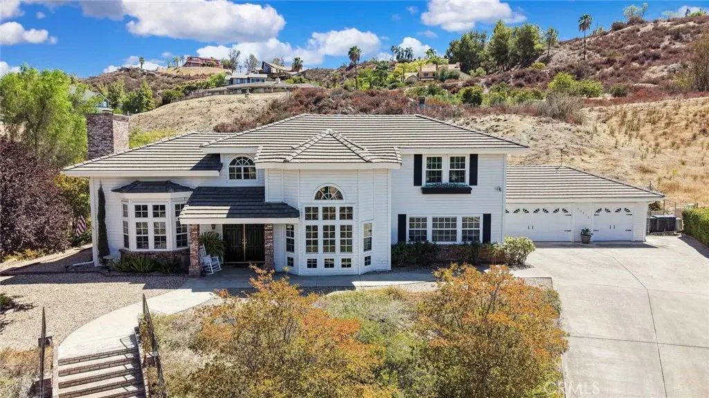 42815 Pheasant Hill Place, Hemet