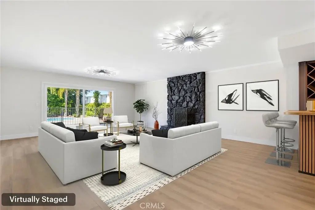 6627 Columbus Avenue, Van Nuys