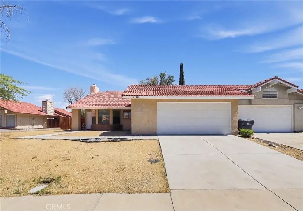 42946 39th Street West, Lancaster