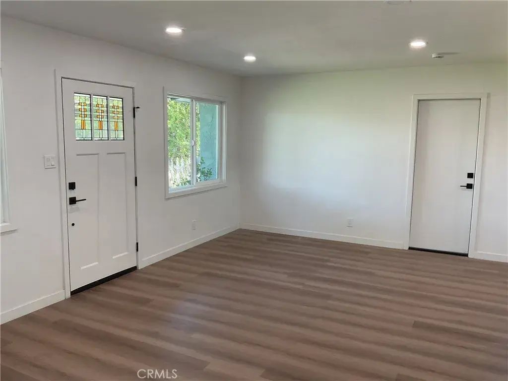 13264 2nd, Chino