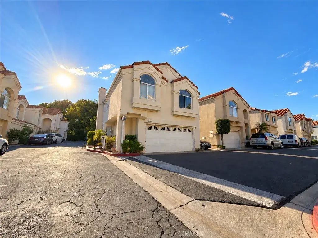 9141 Vincente Way, Los Angeles