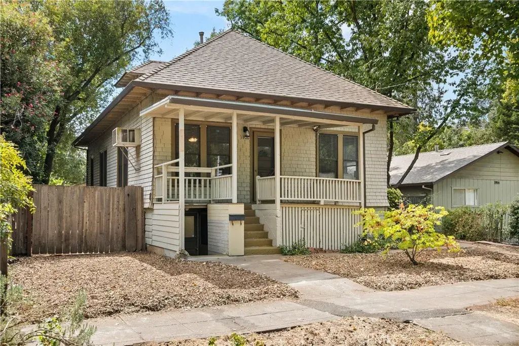 1926 Broadway, Chico