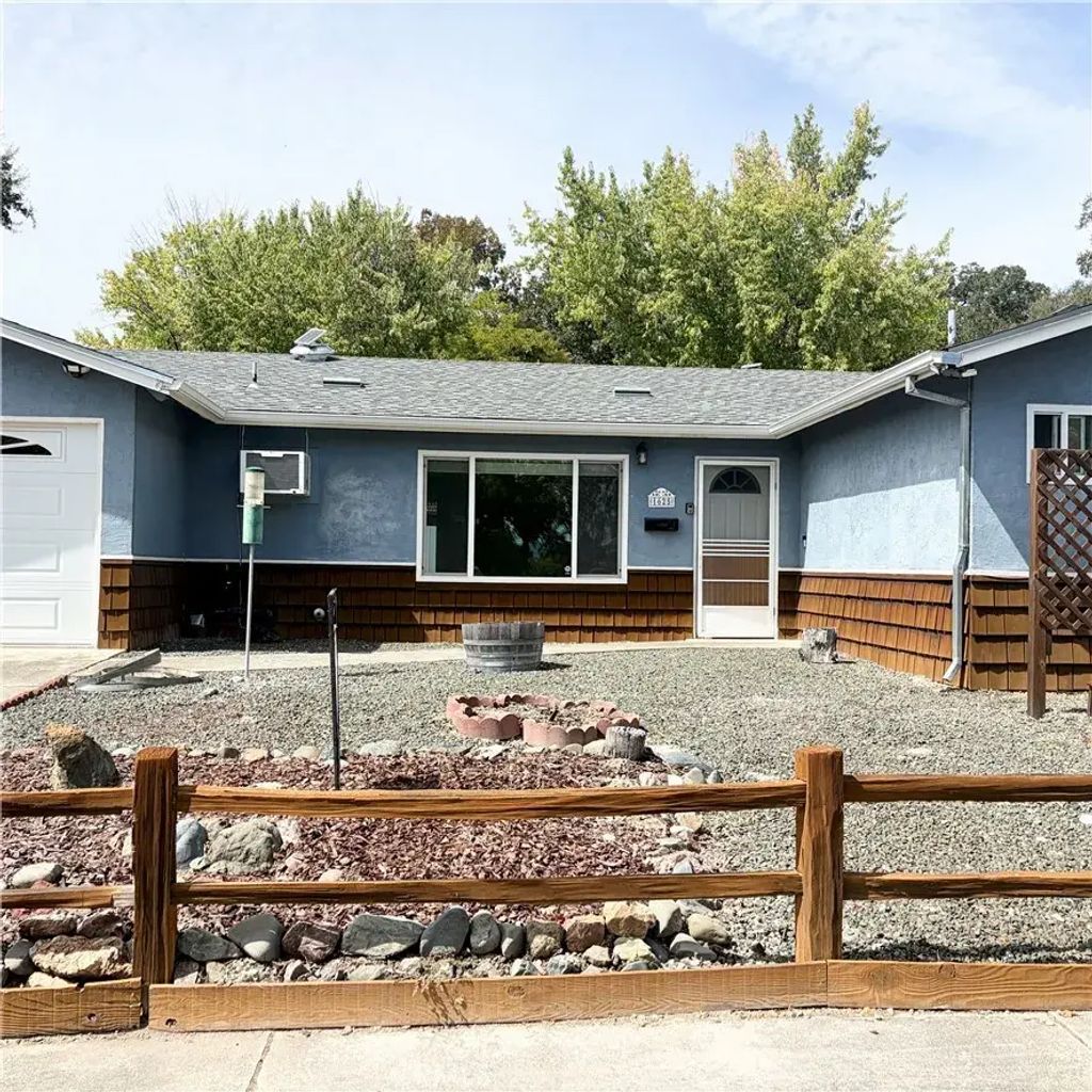 1625 Palm, Lakeport