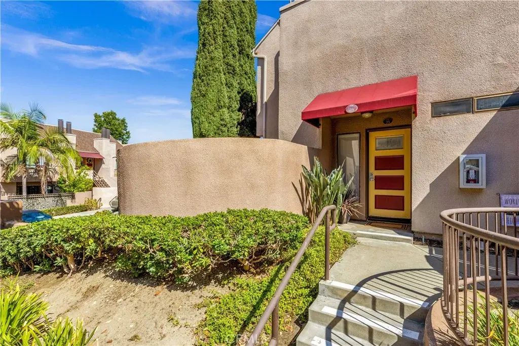 25761 Le Parc 23, Lake Forest
