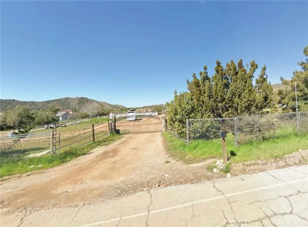 35469 Shannondale, Acton