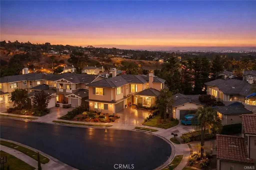 632 Hartwell Court, Altadena