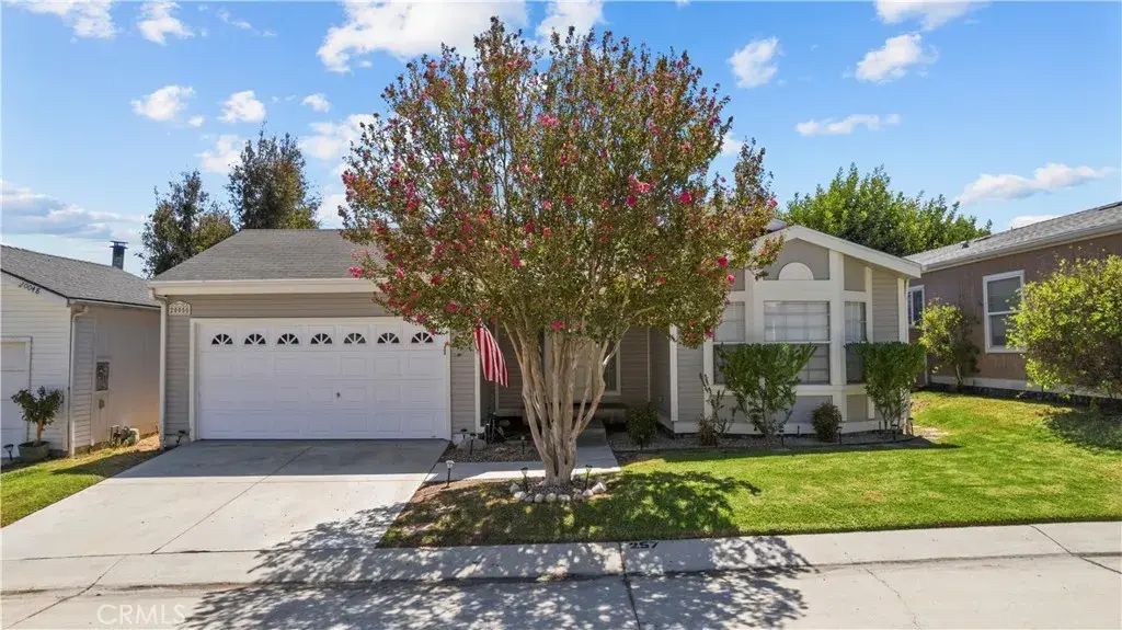 20050 Crestview, Canyon Country