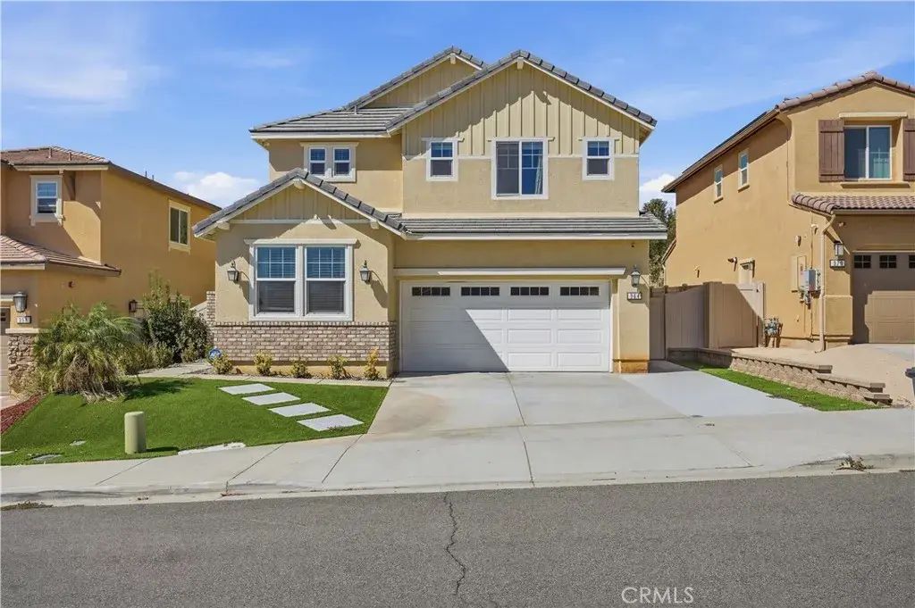364 Misaki, Fallbrook