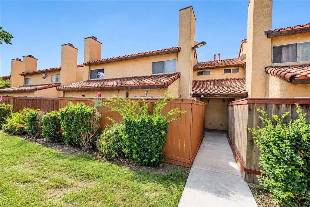 16595 Upland F, Fontana